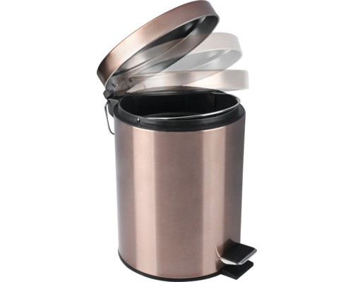Kovový odpadkový koš s otevřeným víkem