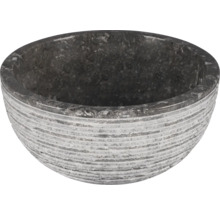 Mísa z kamene s vodorovnými drážkami