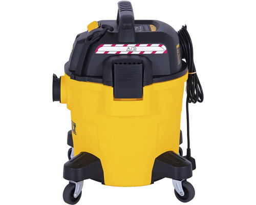 Vysavač na mokré a suché vysávání s kolečky