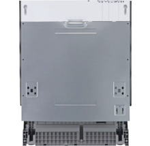 Zadní pohled na myčku nádobí zobrazující detaily instalace a připojení.