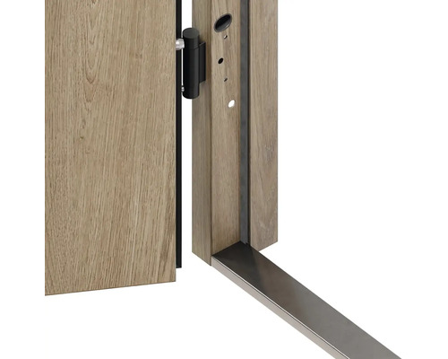 Detail interiérových dveří s rámem, závěsem a podlahovým profilem