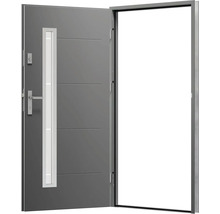 Otevřené vchodové dveře se skleněnou vložkou a boční klikou