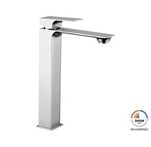 Vysoká umyvadlová baterie z kovu