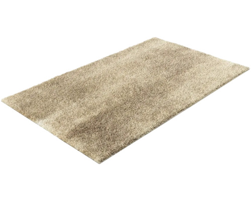 Obdélníkový koberec s vysokým vlasem