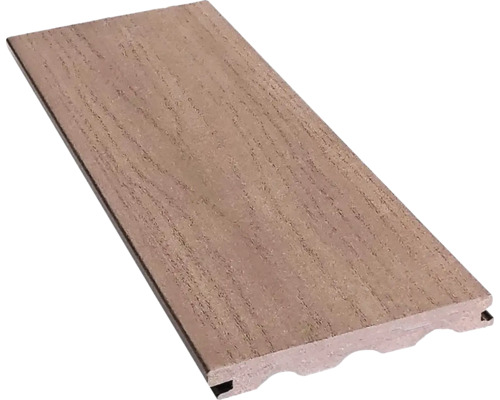 Terasa z dřevoplastu