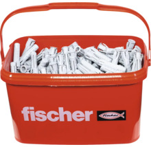 Kbelík plný univerzálních hmoždinek Fischer