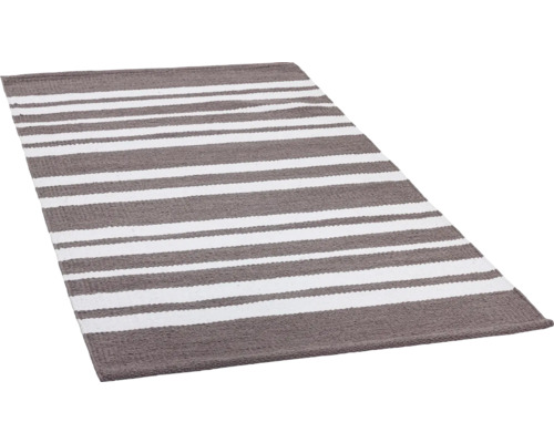 Pruhovaný koberec pro vnitřní použití