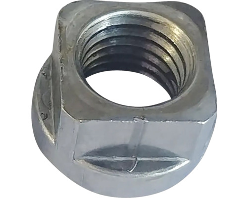 Kovová matice s vnitřním závitem