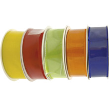 Vícebarevná stuha na cívkách