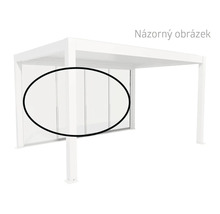 Pergola s prosklenou posuvnou stěnou pro individuální design venkovního prostoru