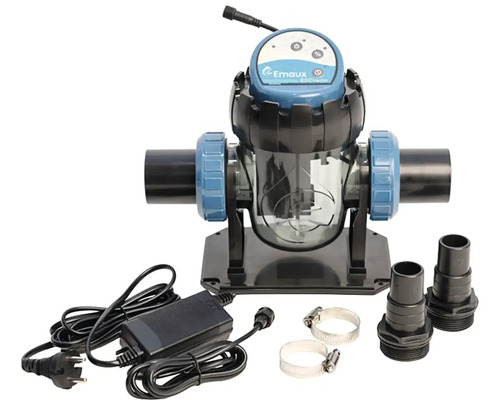 Zařízení na slanou elektrolýzu pro bazény s příslušenstvím