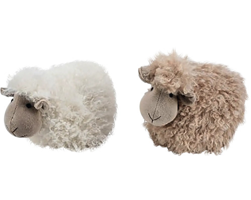 Dvě plyšové hračky ve tvaru ovcí