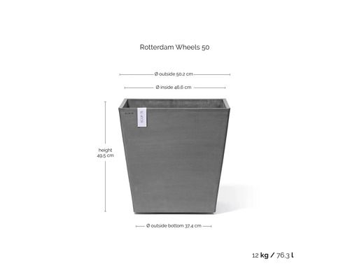 Šedý čtvercový květináč ECOPOTS Rotterdam Wheels 50 s rozměry: výška 49,5 centimetru, šířka 50,2 centimetru, objem 76,3 litru.