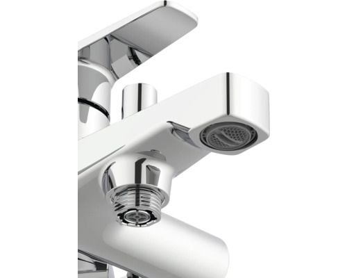 Detailní záběr vodovodní baterie pro umyvadlo