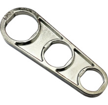 Kovový nástroj se třemi kulatými otvory