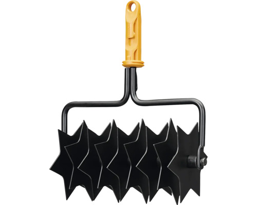 Zahradní nástroj s hvězdicovými koly a rukojetí