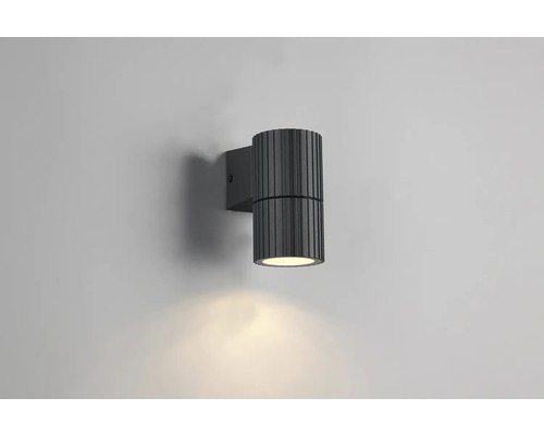 Tmavé nástěnné svítidlo s žebrovaným stínidlem