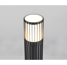 Zahradní lampa pro venkovní použití