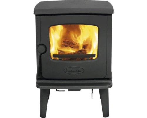 Kamna na dřevo s hořícím dřevem