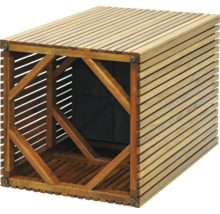 Dřevěný box s lamelovou strukturou pro venkovní skladování