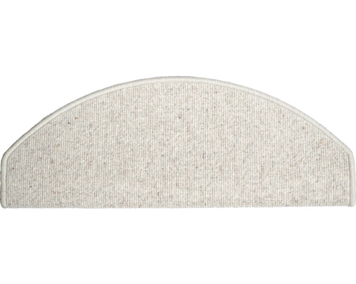 Půlkruhová rohožka na schody