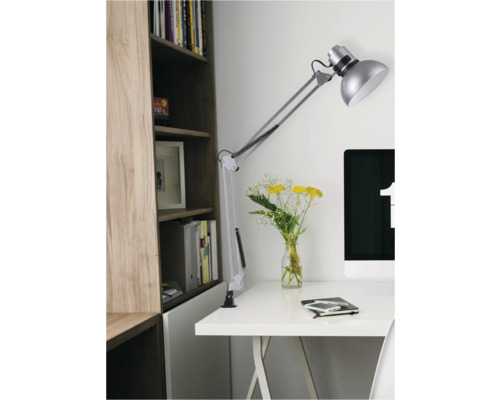 Psací stůl s otočnou lampou a knihovnou