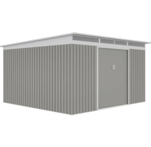 Šedý kovový zahradní domek s pultovou střechou, posuvnými dveřmi a větracími otvory.