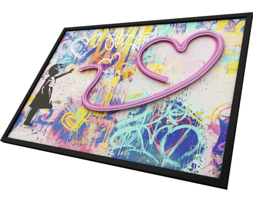 Nástěnný obraz v rámu s graffiti motivem, dívka a srdce