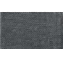 Šedý koupelnový koberec se vzorem cik cak