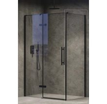 Sprchový kout s černým rámem a skleněnými stěnami před šedou stěnou