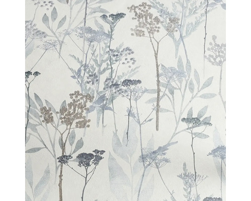 Tapeta s botanickým vzorem divokých květin a listů v šedé, stříbrné a béžové barvě.