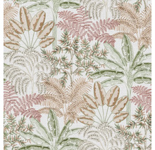 Tapeta s botanickým vzorem banánovníků, kapradin a palmových listů v tlumených tónech na světlém podkladu.