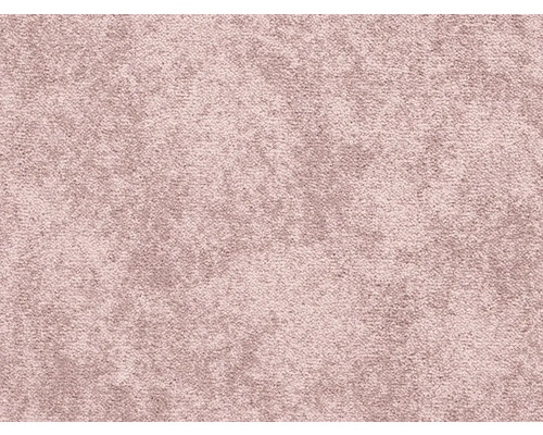 Starorůžový koberec s měkkou, hustou texturou a melírovaným povrchem.