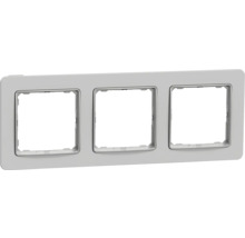 Trojnásobný krycí rámeček pro elektroinstalace, vodorovný, pro spínače a zásuvky.