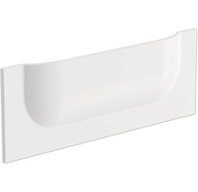 Bílý čelní panel k vaně s prohnutým designem pro vnější obložení vany.