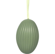 Žebrované dekorativní velikonoční vajíčko k zavěšení se stuhou a strukturovaným povrchem.