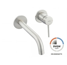 Podomítková umyvadlová baterie Avital v nerezovém provedení s odděleným výtokem a pákou, certifikace DVGW.