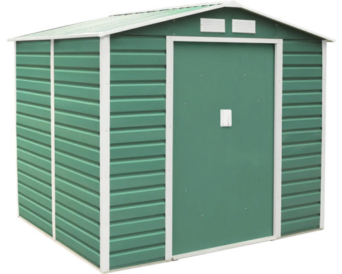 Zelený kovový zahradní domek se sedlovou střechou, posuvnými dveřmi a dvěma větracími otvory nad dveřmi.