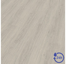 Laminátová podlaha ve světlém dekoru dřeva s 24hodinovou ochranou proti vodě.