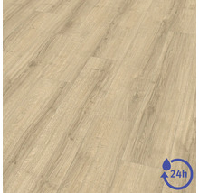 Laminátová podlaha se vzhledem dubu, 24hodinová odolnost proti vodě.