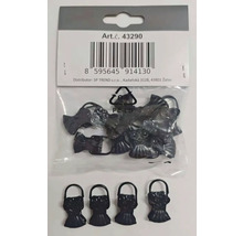 Černé dekorativní svorky na záclony z kovu v průhledném balení s čárovým kódem.