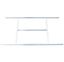 Bílý kovový základový rám pro zahradní domky nebo skleníky.