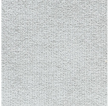 Detailní záběr světlého koberce s jemnou texturou.