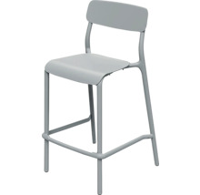 Šedá barová židle s opěradlem a opěrkou nohou z kovu.