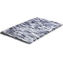 Koupelnová předložka s měkkou nopkovou strukturou ve vzhledu oblázků.