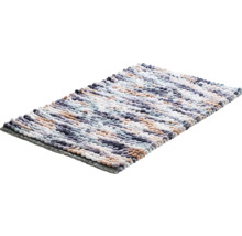 Obdélníková koupelnová předložka s vícebarevným pruhovaným vzorem a strukturovaným nopkovým povrchem.