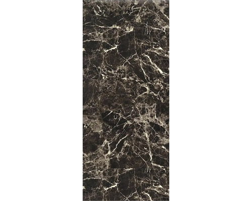 Tmavý panel s mramorovým efektem a světlým žilkováním.