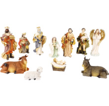 Jedenáctidílná sada ručně malovaných betlémových figurek s Marií, Josefem, Ježíškem, třemi králi, pastýřem, andělem a zvířaty.