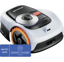 Robotická sekačka Segway Navimow s oranžovými koly, nastavovacím kolečkem, kamerou a logem Smart Home by Hornbach.