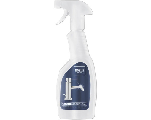 Čisticí prostředek GROHE GROHCLEAN na armatury a koupelny v bílé láhvi s rozprašovačem.